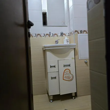 Апартаменты за